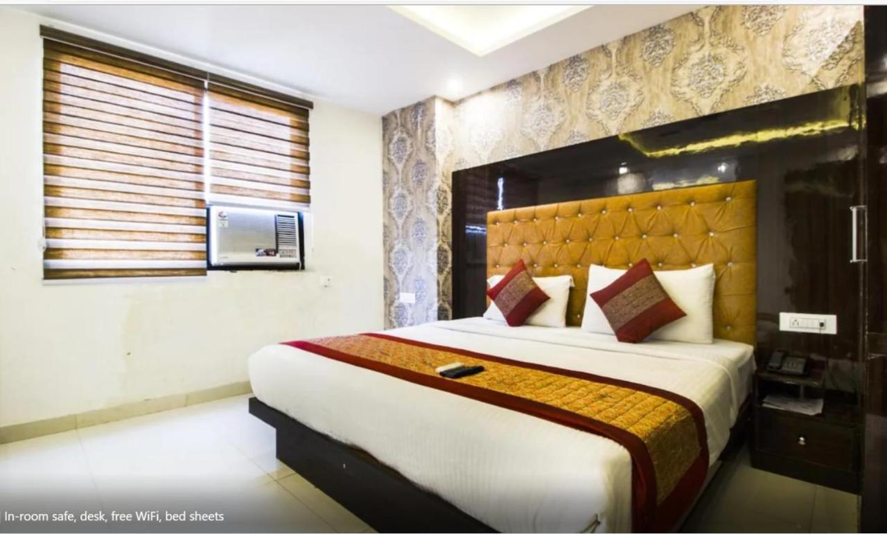 Hotel Iconic Near Delhi Igi International Airport Nova Deli Exterior foto
