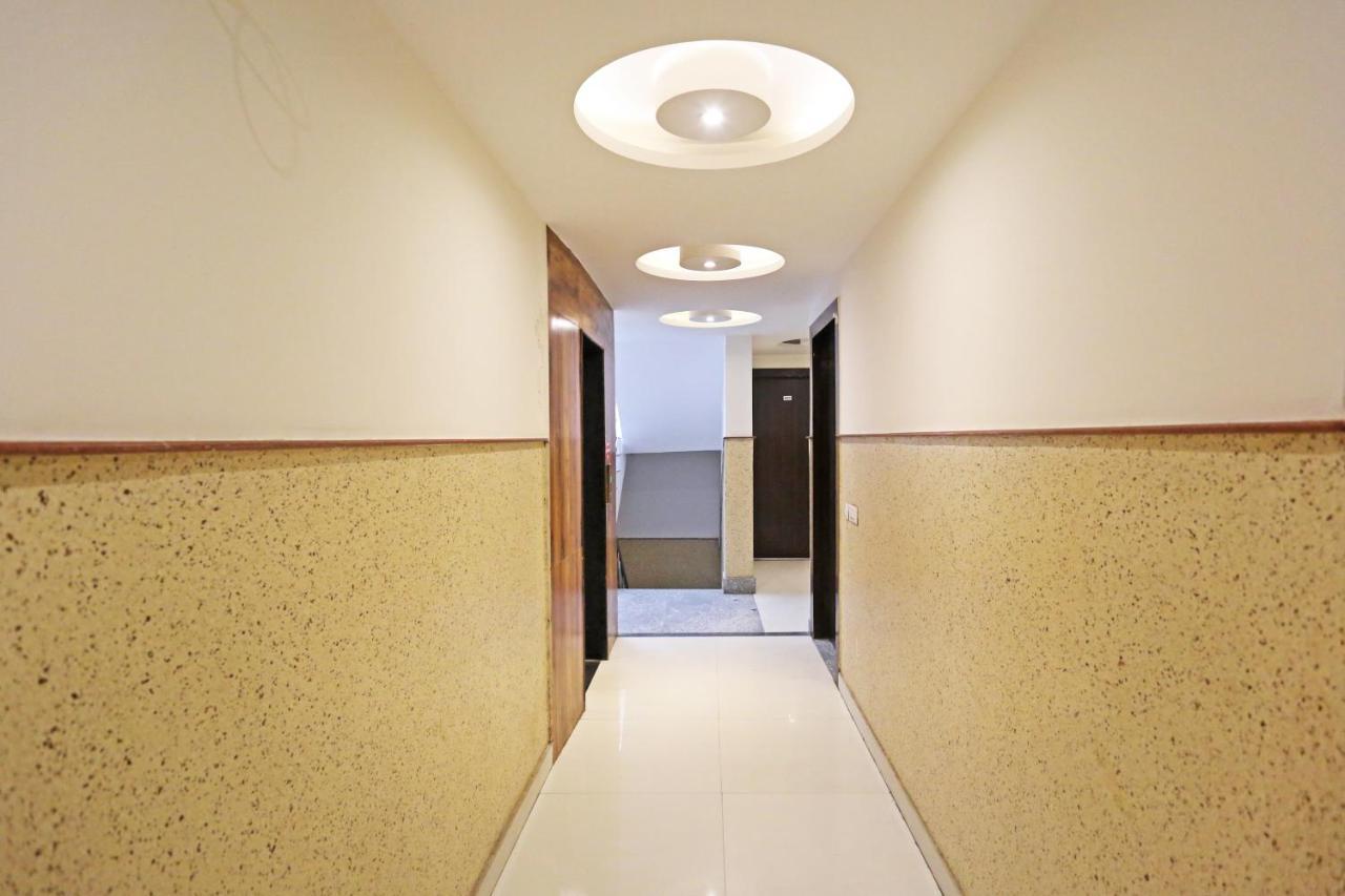 Hotel Iconic Near Delhi Igi International Airport Nova Deli Exterior foto