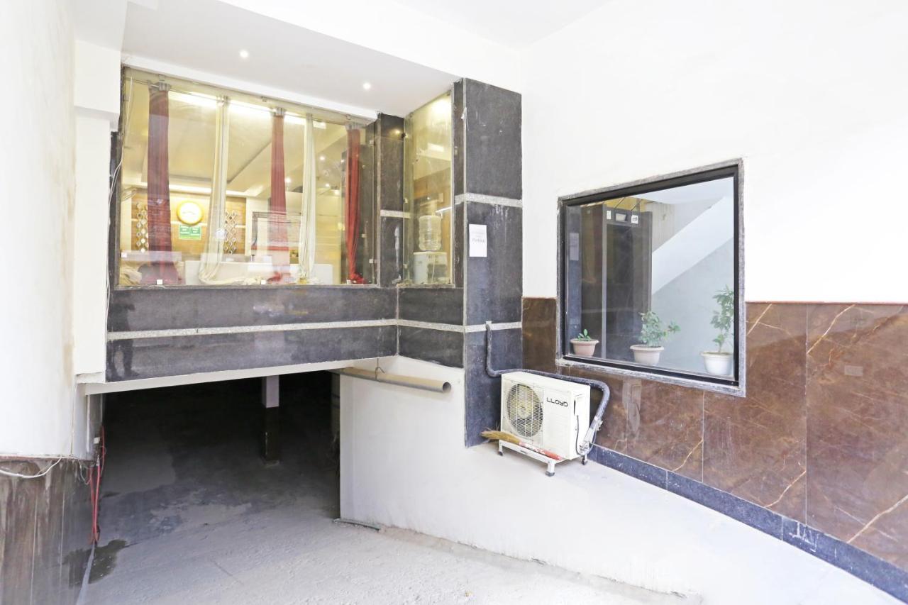 Hotel Iconic Near Delhi Igi International Airport Nova Deli Exterior foto