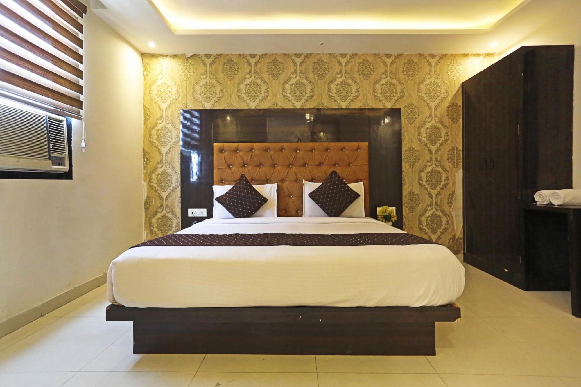 Hotel Iconic Near Delhi Igi International Airport Nova Deli Exterior foto